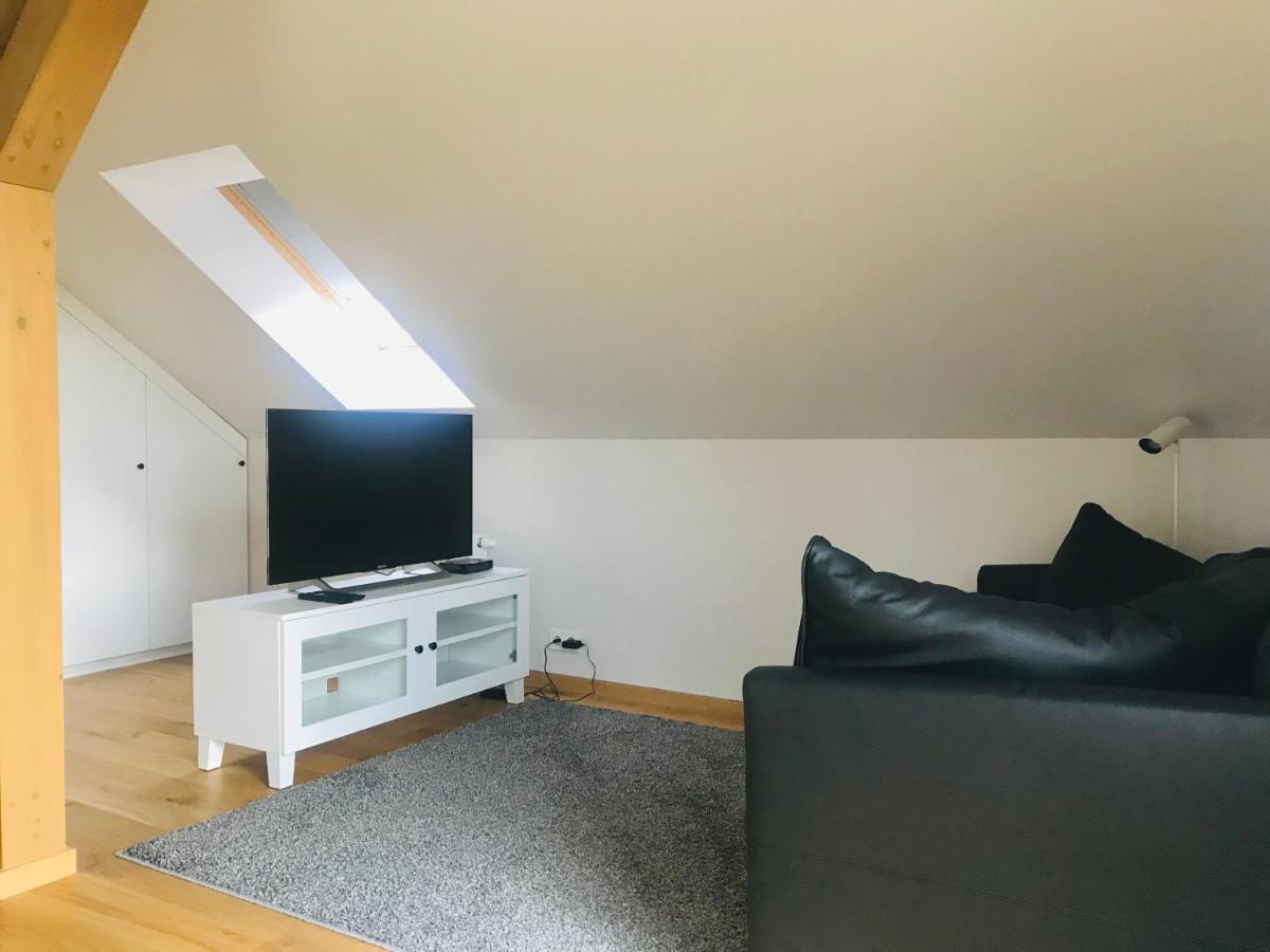 Family Apartment 100M From The Beach Jūrkalne Eksteriør bilde